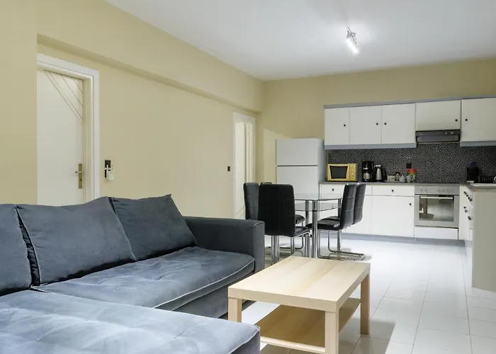 Appartement Lazarous 1 *